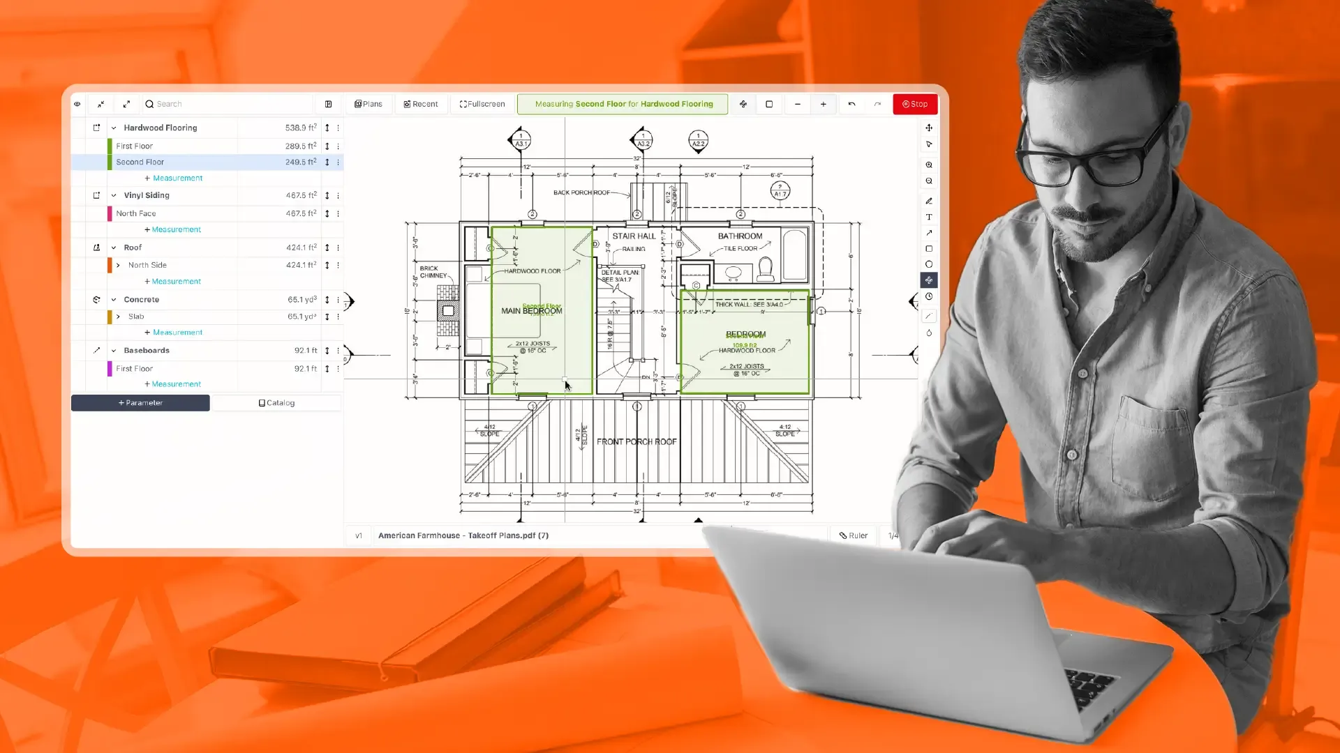 contractor using construction takeoff software